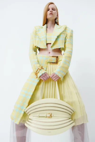 Look 19